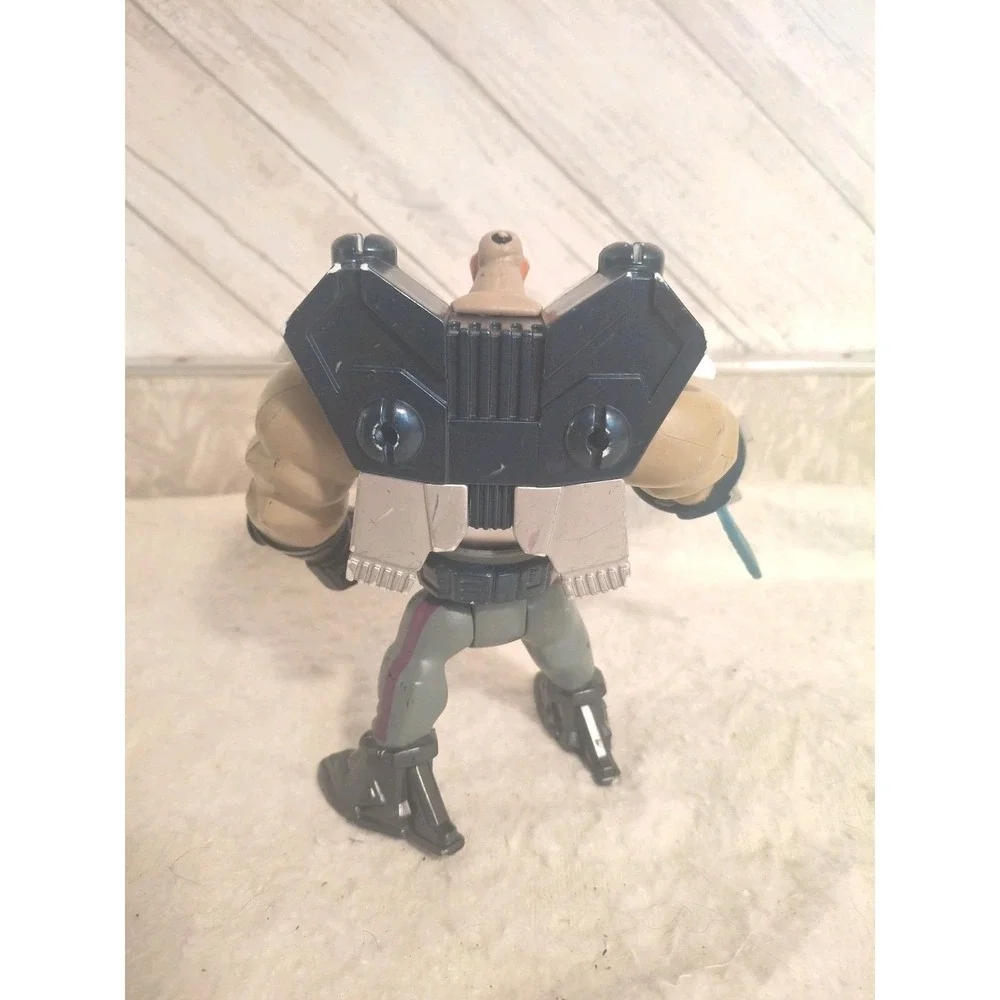 Vintage 1996 Mighty Ducks Nitro Fist Grin Action Figure Toy Punching
